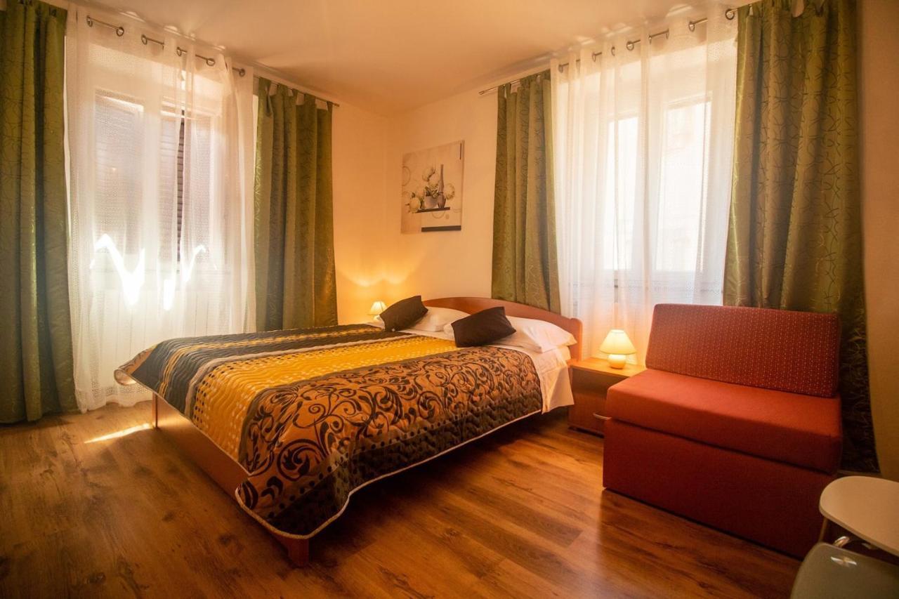 Guest House Franko Бале Екстер'єр фото